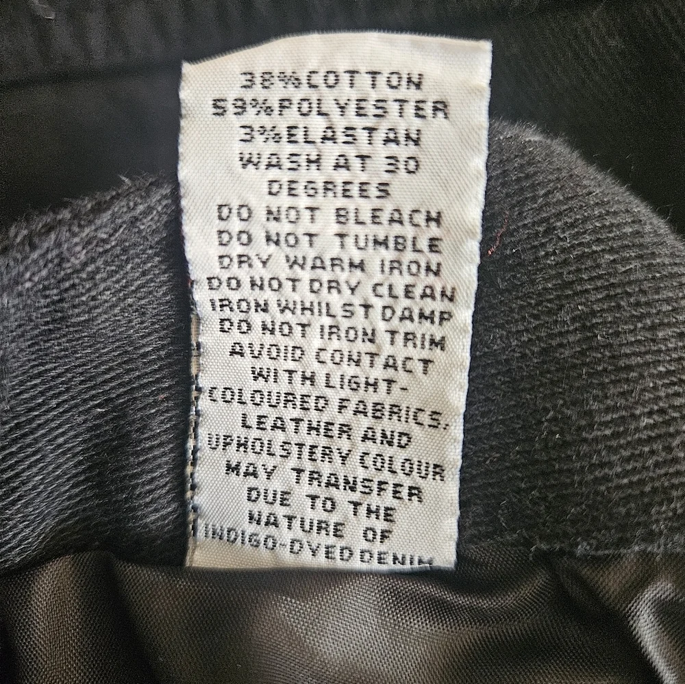 Boohoo High Waist Rip Knee Mom Jeans Women Plus Size 20 - NWT - Picture 5 of 6